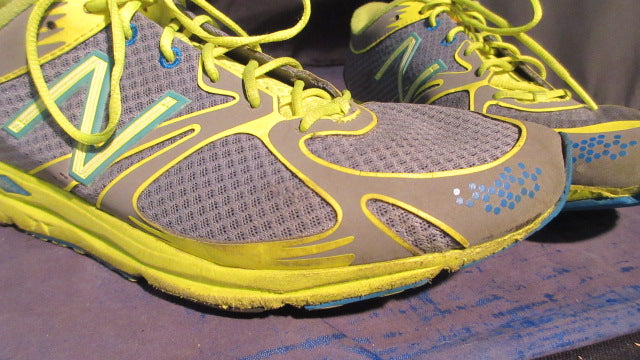 Load image into Gallery viewer, Used New Balance RC1400 Running Shoes Adult Size 9 - worn

