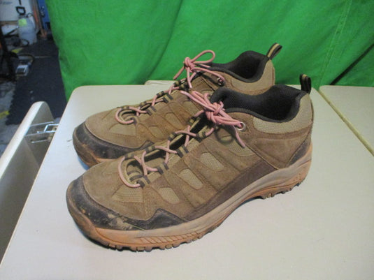 Used Denali Size 9 Hiking Shoes