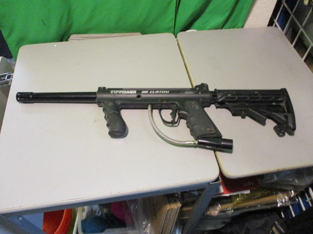 Load image into Gallery viewer, Used TippMann 98 Custom GUN With Hopper
