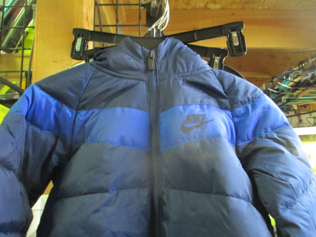Load image into Gallery viewer, Used Nike Winter Puffer Jacket - Size Large
