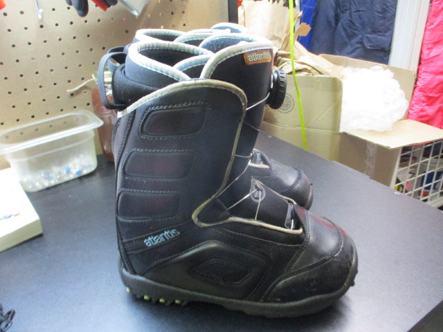 Load image into Gallery viewer, Used Atlantis BOA Snowboard Boots Size 4
