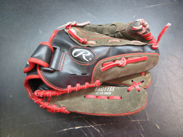 Load image into Gallery viewer, Used Rawlings 11.5" Baseball Glove - RHT
