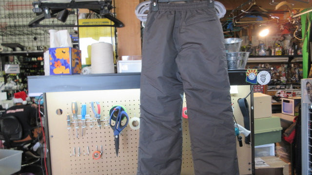 Load image into Gallery viewer, Used Sportscaster Kids Winter Snow Pants - Size Small
