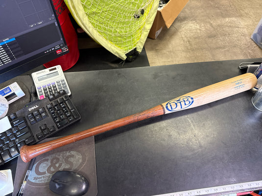 Used Dove Tail Bats MC15 Ash Wood Baseball Bat 33 in 31 oz -2