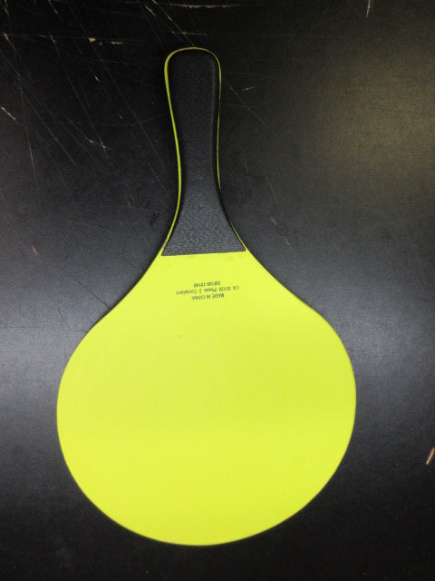 Load image into Gallery viewer, Used Hobie Surf Shop Neon Smashball Set - QTY 2
