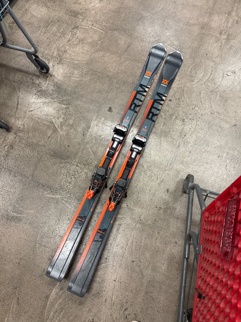 Load image into Gallery viewer, Used Volkl RTM 81 - 177 cm with Marker Bindings
