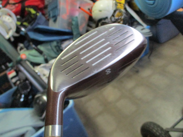 Load image into Gallery viewer, Used Ladies Maxfli Revolution 3 Wood

