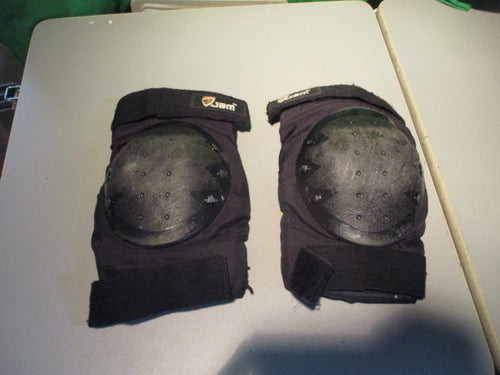 Used JBM Size Large Wrist Guards