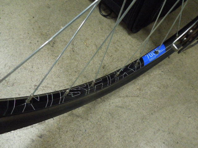 Load image into Gallery viewer, Used Nishiki Manitoba Road Bike 700c Size XL 21" Frame
