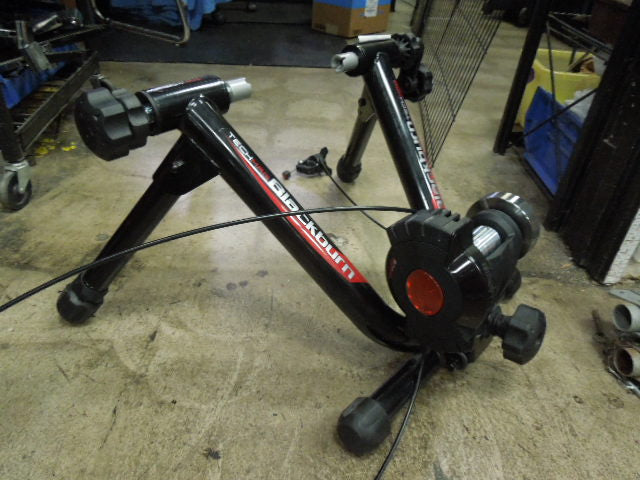 Load image into Gallery viewer, Used Blackburn Tech Mag 6-Level Magnetic Resistance Bike Trainer
