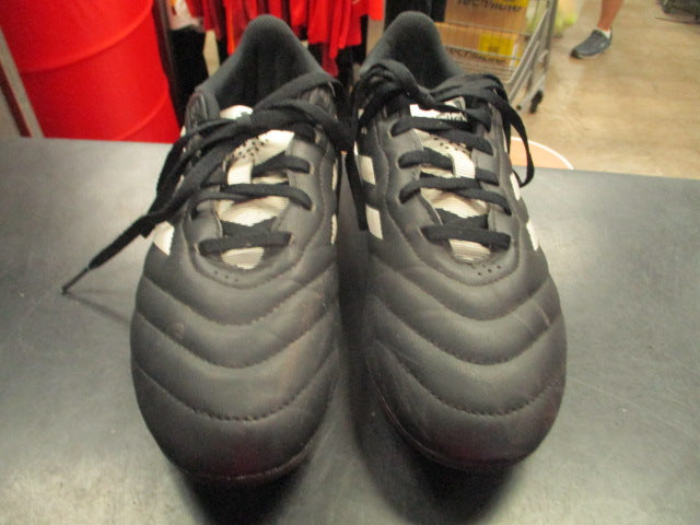 Load image into Gallery viewer, Used Adidas Black/White Soccer Cleats Size 7
