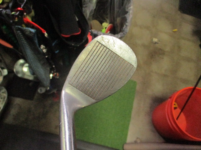 Load image into Gallery viewer, Used Wilson Ultra Oversized 60º Right Hand Lob Wedge
