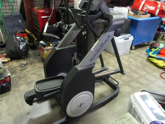Used Nordic Track Freestride Trainer FS9i Elliptical