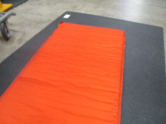 Load image into Gallery viewer, Used Therm a Rest Original Self Inflating Sleeping Pad
