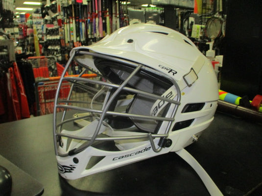 Used Cascade CPVR Lacrosse Helmet with Chinstrap Adjustable Crown Size M/L