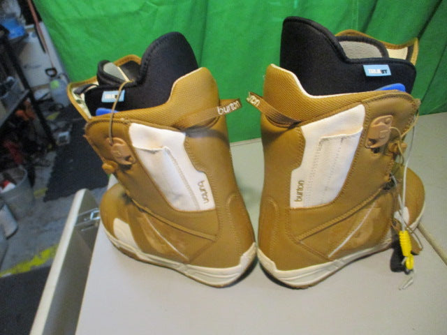 Load image into Gallery viewer, Used Burton Mint Womens Size 6 Snowboard Boots
