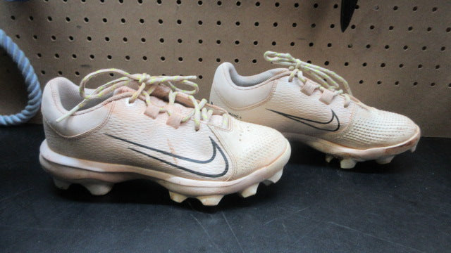 Load image into Gallery viewer, Used Nike Hyper Diamond 4 Softball Cleats - Size 8

