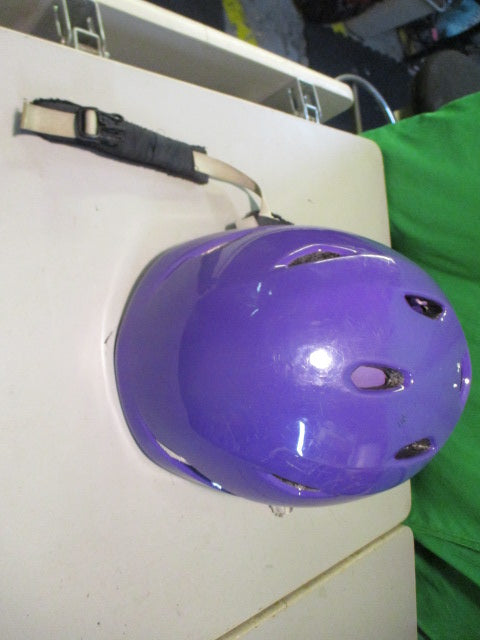 Used Giro Womens Medium Snow Helmet