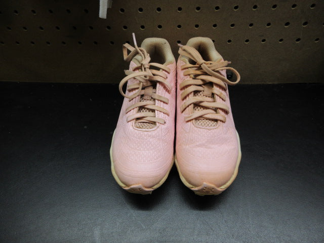 Load image into Gallery viewer, Used Under Armour Glyde Sola RM Softball Cleats - Size Youth 13
