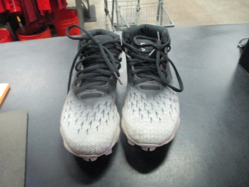 Used Under Armour Size 4.5 Football Cleats
