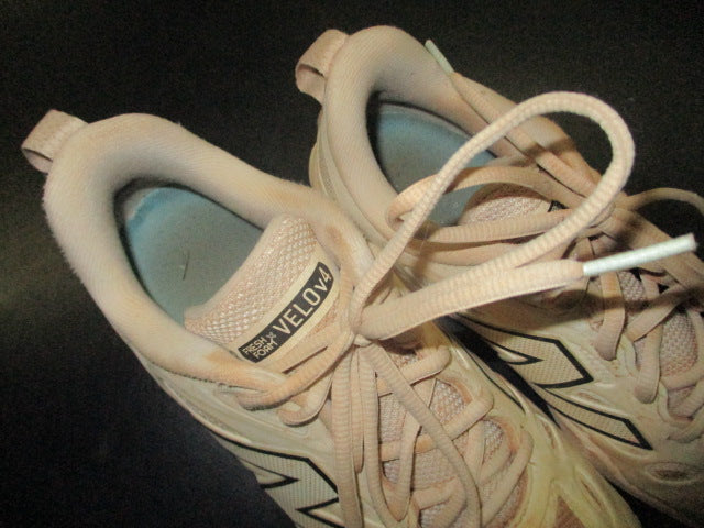 Load image into Gallery viewer, Used New Balance FreshFoamX Velo 4 Metal Cleats in White Size 8.5W
