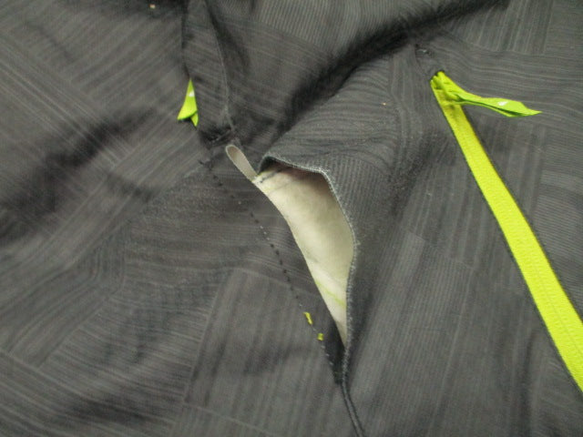 Load image into Gallery viewer, Used Quiksilver Utility Snowboarding Jacket Size XS (Rip On Side)
