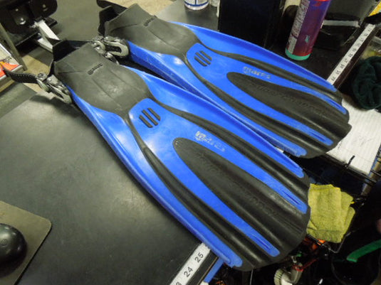 Used Mares Avanti Superchannel Fins in Blue Size Small