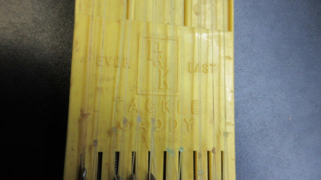 Load image into Gallery viewer, Used Vintage P &amp; K Everlast Tackle Caddy w/ Snelled Hooks
