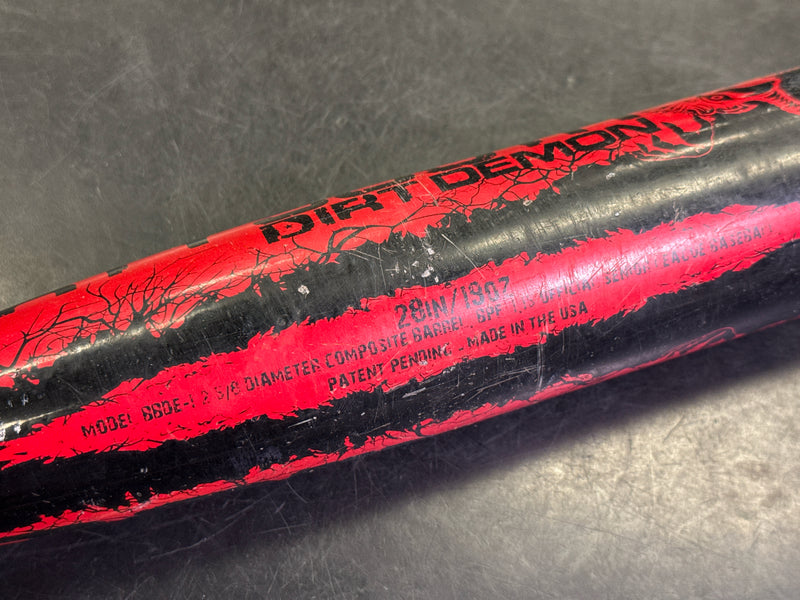 Load image into Gallery viewer, Used Dirty South Bats Dirt Demon USSSA Baseball Bat 28 in 19 oz -11
