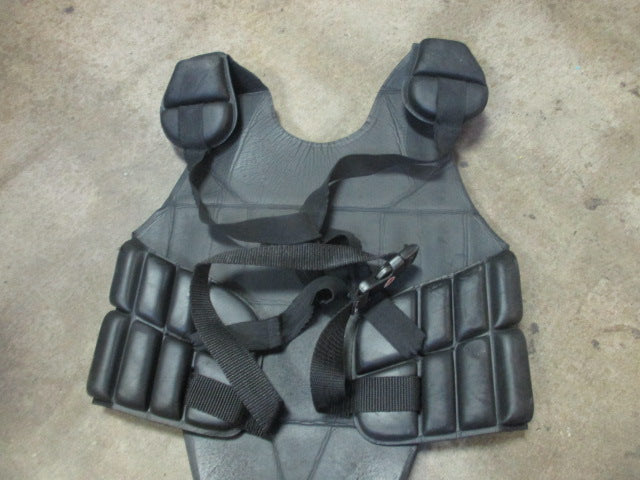 Load image into Gallery viewer, Used Macho Martial Arts Chest Protector
