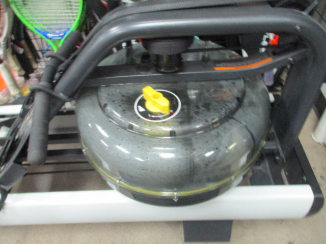 Load image into Gallery viewer, Used Cybex Fitness Water Rower
