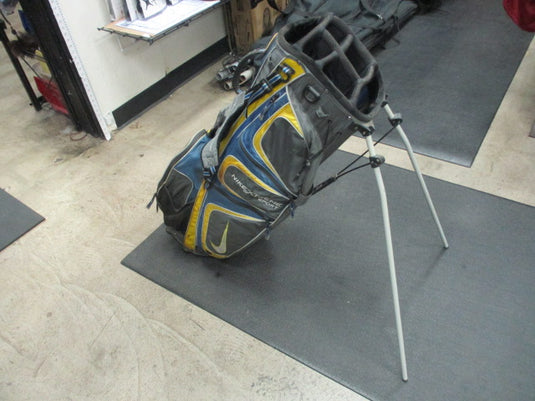 Used Nike Golf Stand Bag With Shoulder Strap