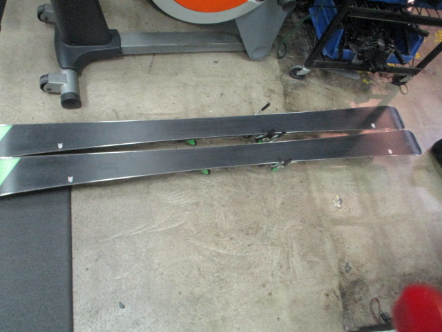 Load image into Gallery viewer, Used Rossignol Experience E88 172Cm Downhill Skis W/ Rossignol Bindings
