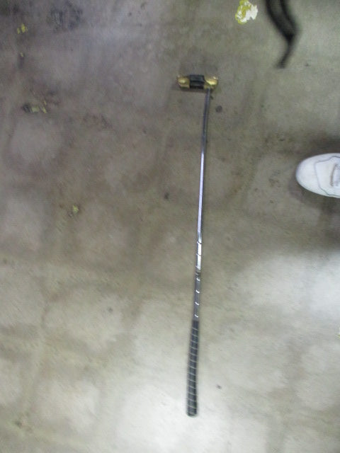 Load image into Gallery viewer, Used Knight Payroll 2 35.5&quot; Putter
