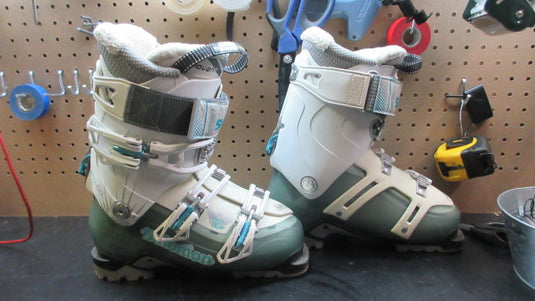 Used Salomon Quest 80w Energyzer Ski Boots - Size 24