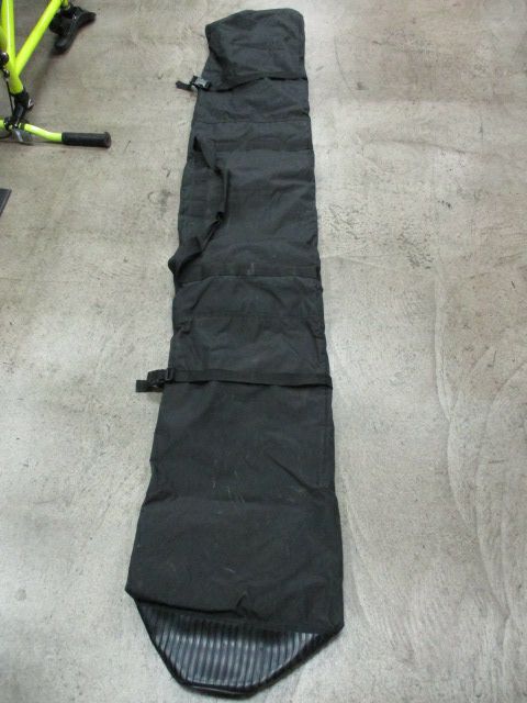 Load image into Gallery viewer, Used 72&quot; (182cm) 105° Traveling Ski Bag

