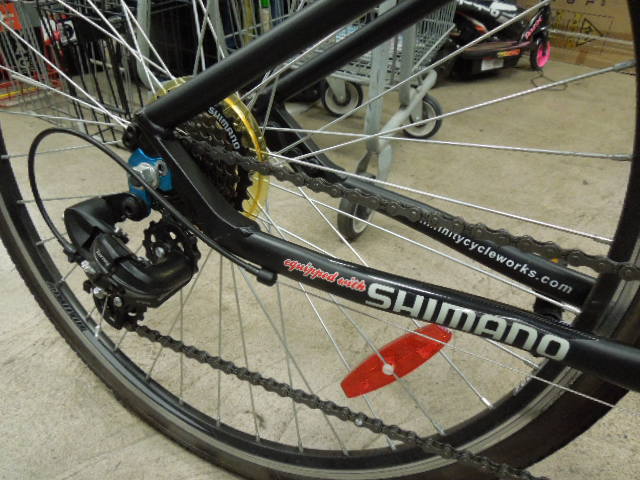 Load image into Gallery viewer, Used Infinity Boss.Three Disk 700C Mountain Bicycle
