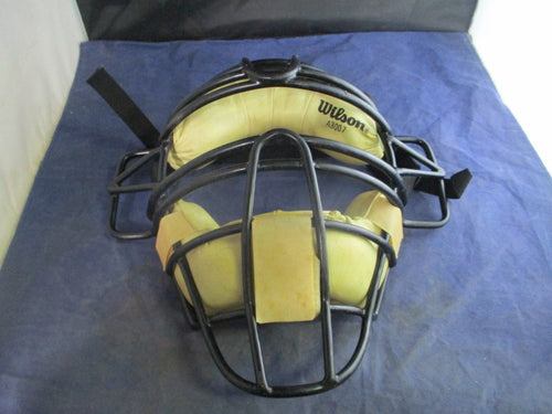 Used Wilson A3007 Umpire Mask