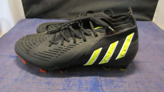 Used Adidas Predator Soccer Cleats Youth Size 5.5 - wear