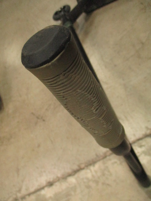 Load image into Gallery viewer, Used Fuzion X5 Trick Scooter (Needs New Grips)
