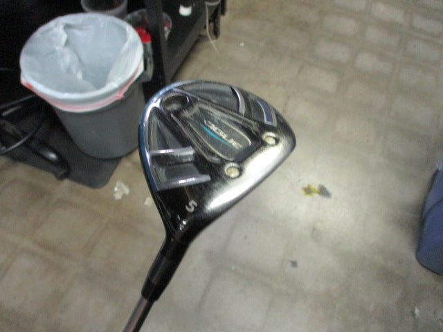 Load image into Gallery viewer, Used Callaway Rogue Womens 5 Wood
