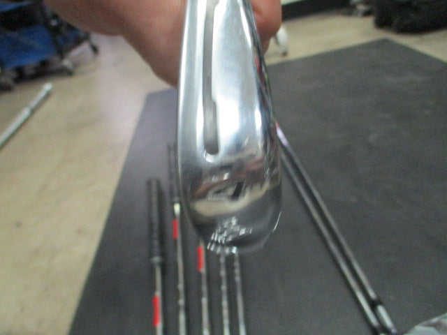 Load image into Gallery viewer, Used Taylormade RSI1 Iron Set 4-9, PW, AW - RH
