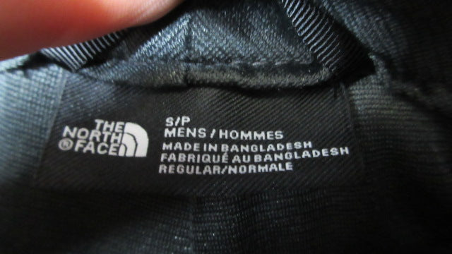 Load image into Gallery viewer, Used North Face Winter Snow Pants - Size Small
