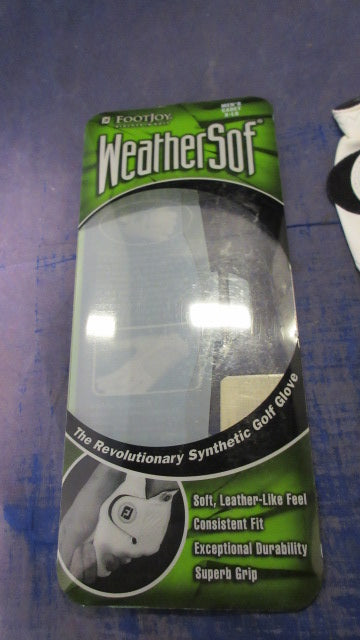 Load image into Gallery viewer, Used Foot-Joy WeatherSoft Golf Glove Size Cadet XL Left Hand- small wear
