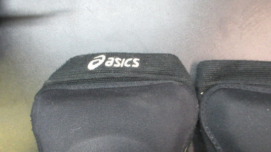 Used Asics Volleyball Knee Pads