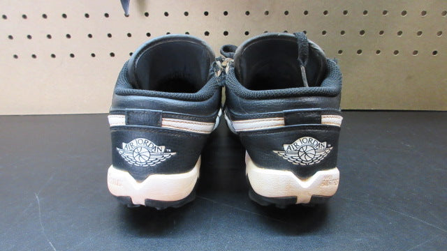 Load image into Gallery viewer, Used Jordan 1 Low Cleats - Size 4 Youth
