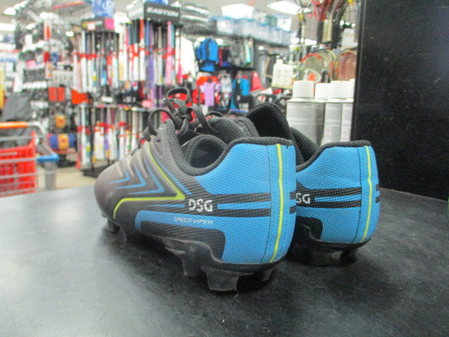 Load image into Gallery viewer, Used DSG Speed Viper Soccer Cleats Youth Size 1
