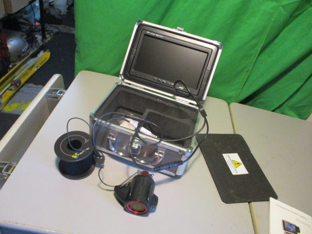 Load image into Gallery viewer, Used Underwater Fishing Camera Infrared 7" Inch 15M 30M 1000TVL Waterproof (Need
