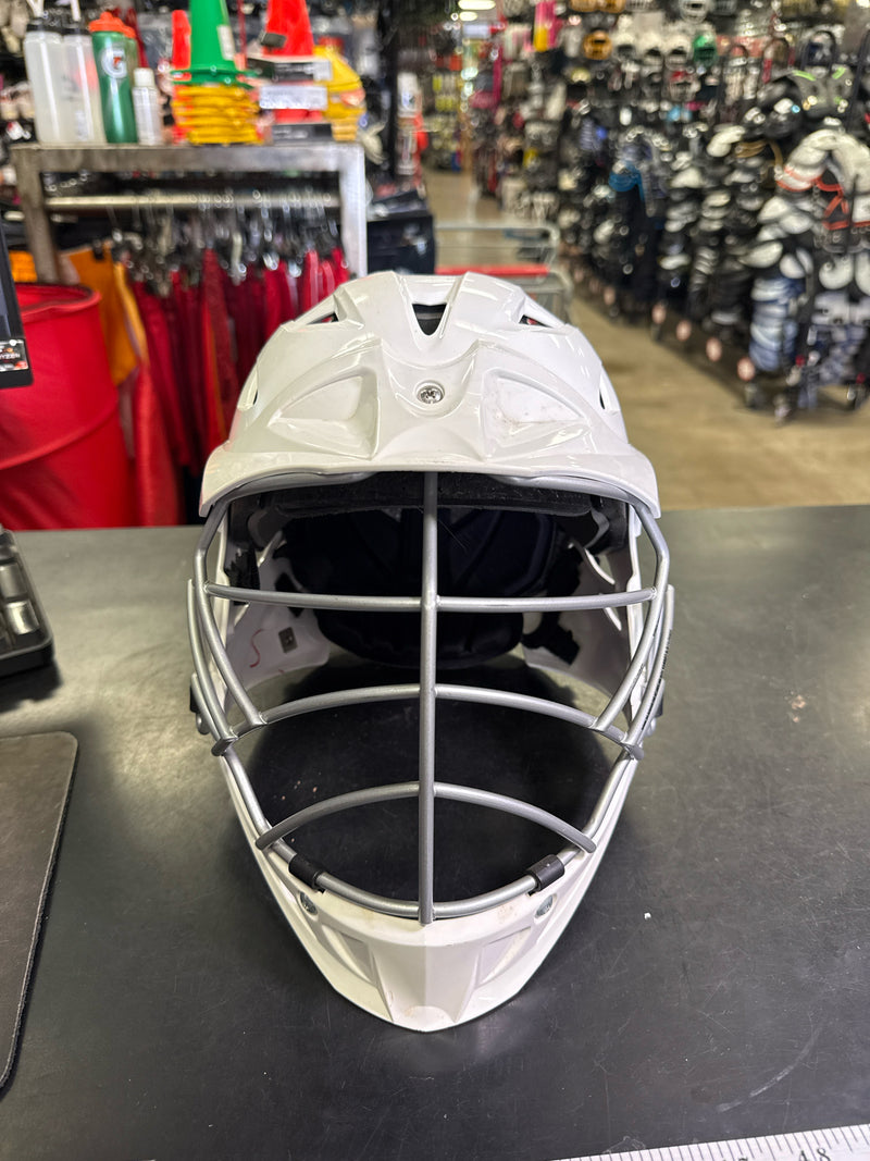 Load image into Gallery viewer, Used Brine STr Lacrosse Helmet Size ES/S
