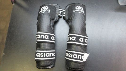 Used Marca Oficial MMA Shin Guards